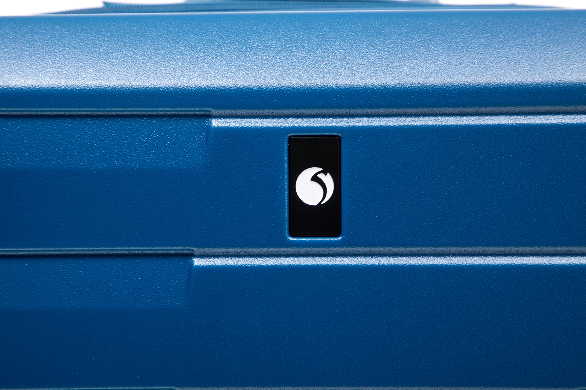 Valise rigide trunk NEW FUSION - Taille M / L / XXL - Horizon - Baggyver